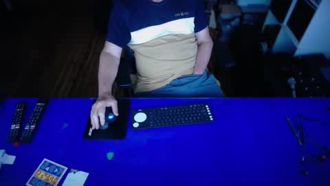 guesswhatigot2 online show from 02.07.26