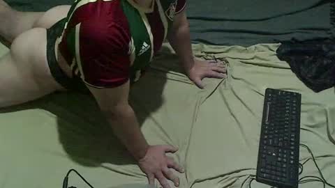 Snapshot of gugaboy2 chatting on 02.08.26 gugaboy2 online show from 02.08.26