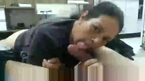 Snapshot of guielika chatting on 05.24.26 Guilika online show from 05.24.26