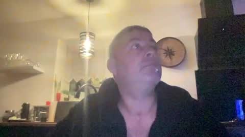 guil0 online show from 10.06.25