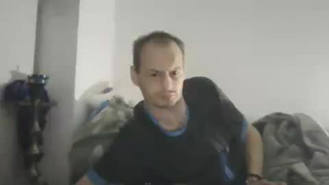 Snapshot of guil67728799 chatting on 07.20.26 guil67728799 online show from 07.20.26