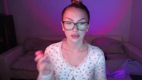 Marta online show from 11.11.25