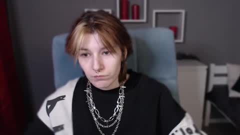 Snapshot of guitarandangell chatting on 02.07.26 guitarandangell online show from 02.07.26