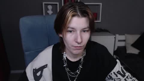 Snapshot of guitarandangell chatting on 02.10.26 guitarandangell online show from 02.10.26