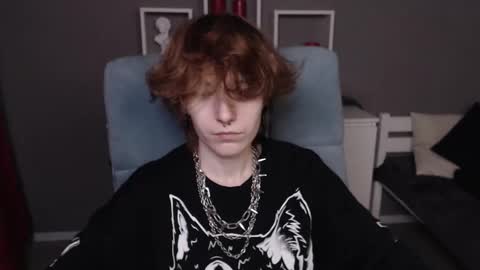 Snapshot of guitarandangell chatting on 02.11.26 guitarandangell online show from 02.11.26