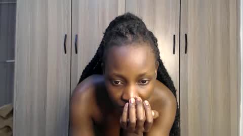 Miss Incredible online show from 09.12.25