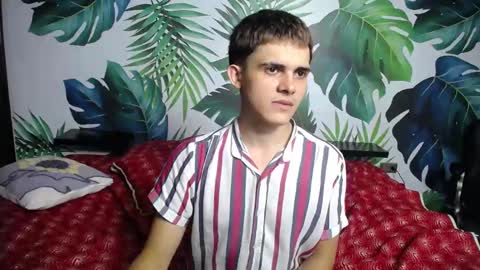 Snapshot of gurvinderr chatting on 03.12.25 Hushaima Gur online show from 03.12.25