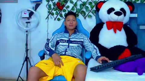 Hakim online show from 01.18.26