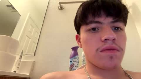 Snapshot of gustavog79 chatting on 10.05.25 gustavog79 online show from 10.05.25