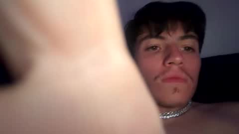 Snapshot of gustavog79 chatting on 04.15.26 gustavog79 online show from 04.15.26