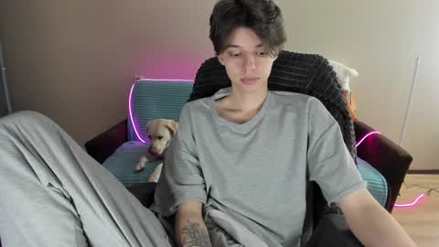 Snapshot of guy_liam1 chatting on 12.28.24 guy_liam1 online show from 12.28.24