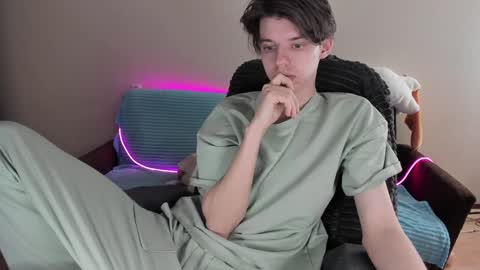 Snapshot of guy_liam1 chatting on 01.24.25 guy_liam1 online show from 01.24.25