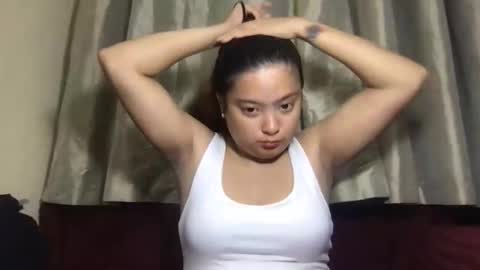 Snapshot of gwyneth2001 chatting on 03.14.26 Im Gwyneth From Philippines pinkheart69 online show from 03.14.26