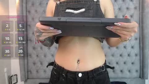 Snapshot of gyal_smith chatting on 05.02.26 Gyal Smith online show from 05.02.26