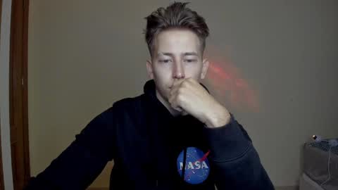 Oliver online show from 02.04.25