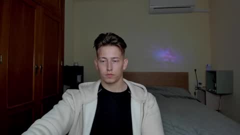 Oliver online show from 03.06.25