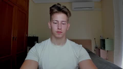 Oliver online show from 03.11.25