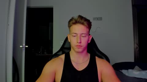 Snapshot of gym_alpha chatting on 01.17.26 Oliver online show from 01.17.26