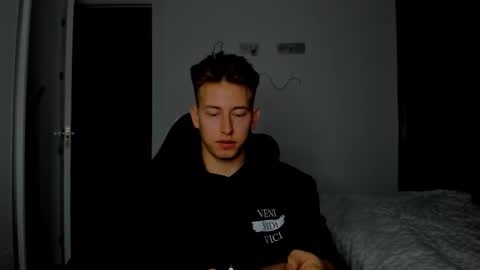 Snapshot of gym_alpha chatting on 02.16.26 Oliver online show from 02.16.26