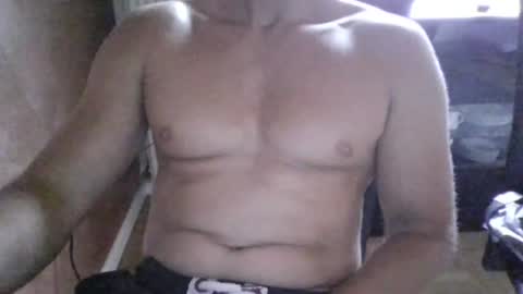 Snapshot of gymxxx_ chatting on 06.12.26 gymxxx_ online show from 06.12.26