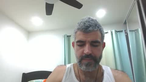 h0nest84 online show from 12.17.24