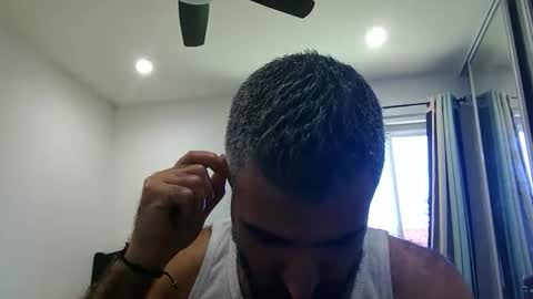 h0nest84 online show from 10.26.25