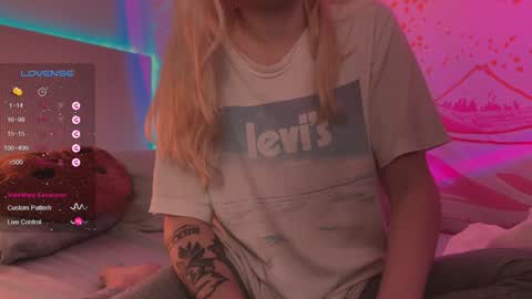 Lana online show from 01.22.25