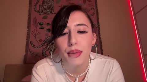 Helga online show from 03.28.26