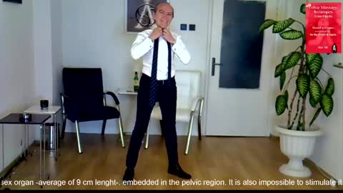 Snapshot of h_blackwood chatting on 05.11.26 H. Blackwood online show from 05.11.26