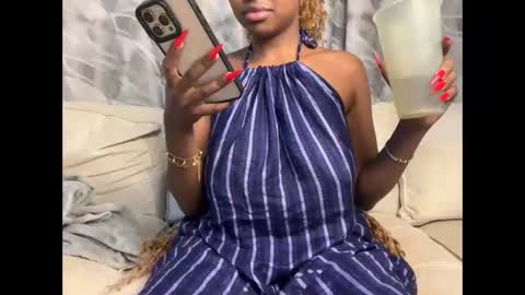 Snapshot of h_o_t_goddess chatting on 02.12.26 h_o_t_goddess online show from 02.12.26