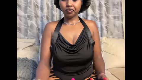 Snapshot of h_o_t_goddess chatting on 02.18.26 h_o_t_goddess online show from 02.18.26