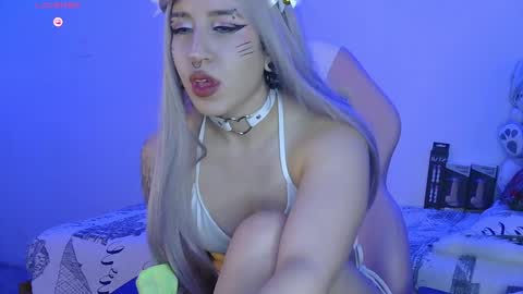 Snapshot of hachiko_love chatting on 02.20.25 Hachiko online show from 02.20.25