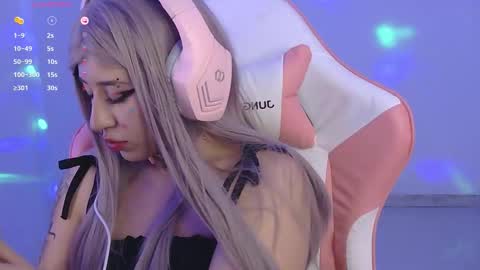 Snapshot of hachiko_love chatting on 10.29.25 Hachiko online show from 10.29.25