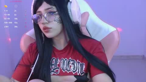 Snapshot of hachiko_love chatting on 10.31.25 Hachiko online show from 10.31.25