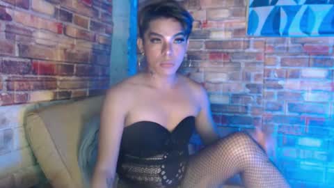 Snapshot of hadasam26 chatting on 01.04.25 SAM online show from 01.04.25