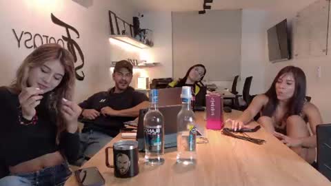 by jj online show from 06.26.26