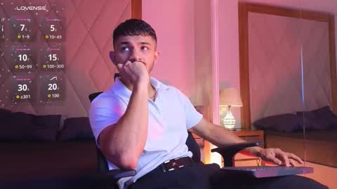 Snapshot of hadez_69 chatting on 02.14.26 HADEZ online show from 02.14.26