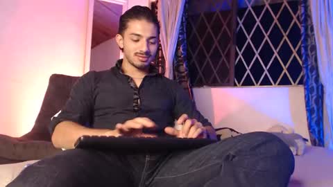 Snapshot of hadez_69 chatting on 04.26.26 HADEZ online show from 04.26.26