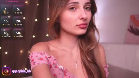 Hi Im Rebecca Glad to see you in my room  PVT is open online show from 05.13.26