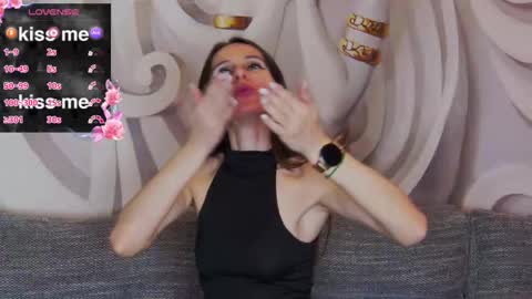 HaileyPeach online show from 03.02.26