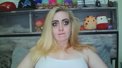 Hailey and d online show from 12.11.24