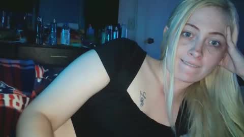 Hailey and d online show from 11.03.25