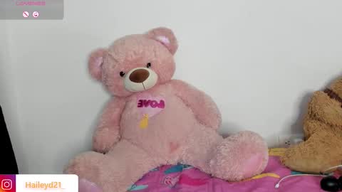 Hailey online show from 02.03.26