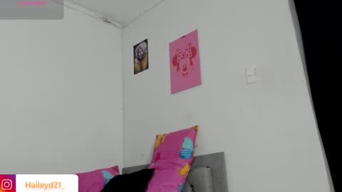 Hailey online show from 02.18.26