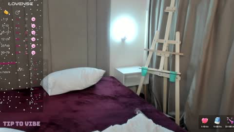 Hailey online show from 02.05.25