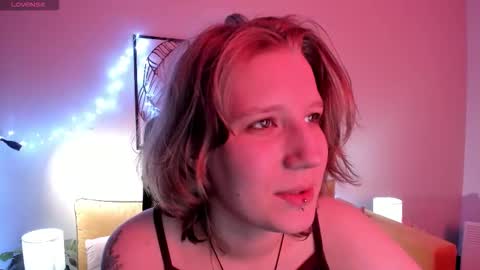 Hailey online show from 10.19.25