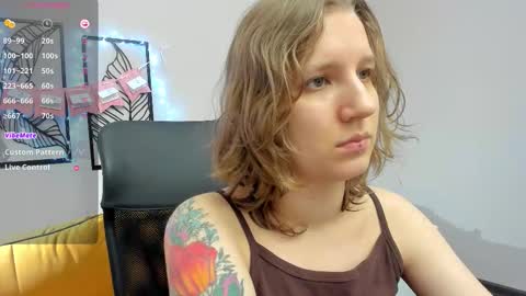 Hailey online show from 01.12.26