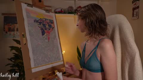 Snapshot of haileyhill chatting on 12.17.24 HaileyHill online show from 12.17.24