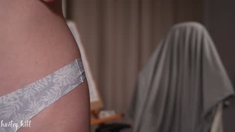 Snapshot of haileyhill chatting on 01.27.25 HaileyHill online show from 01.27.25