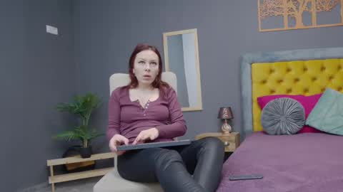 Hailey online show from 01.24.25